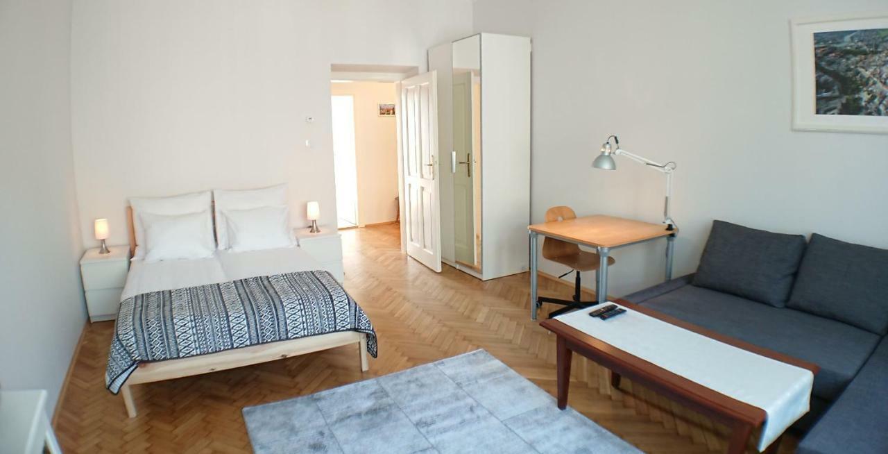 For You Apartment *